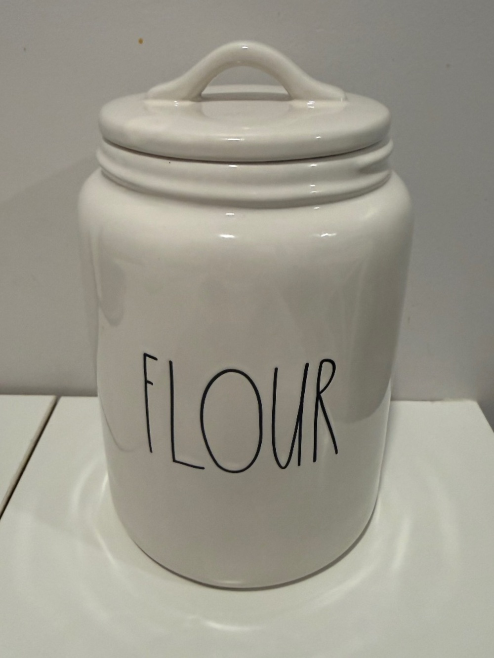 Rae Dunn FLOUR White Ceramic Canister Jar w/ Lid Handle 1 gal Farmhouse